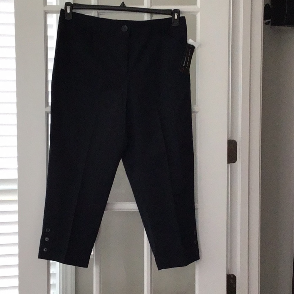 Counterparts Slimming Sensations Capris NWT